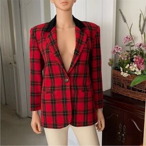 NWOT Sag Harbor red plaid blazer w velvet collar